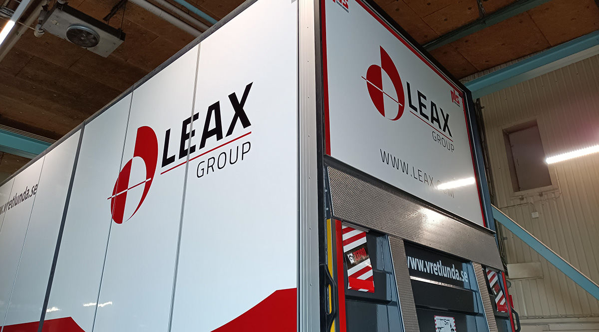 Ny lastbilsdekor till Vretlunda Åkeri - Reklamhuset RINK