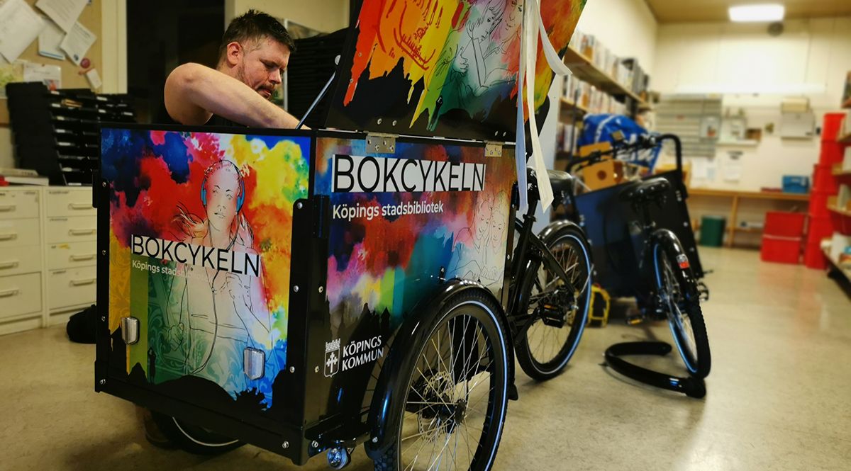 Fordonsdekor cykel bokbussen